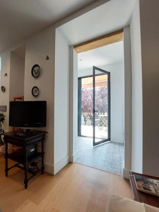 Apartment With Private Garden - Central Location Lisbon Exterior photo